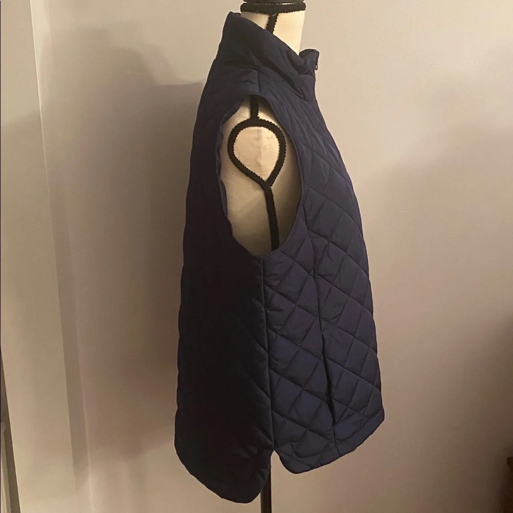Lands end dark blue vest NEW size small (6-8) - Picture 4 of 9